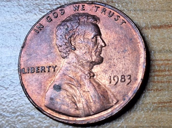 Tutti le monete: USA - 1 Cent 1983 - Abart, dezentriert! – Usato da Münchenstein venduto da purbach1 5