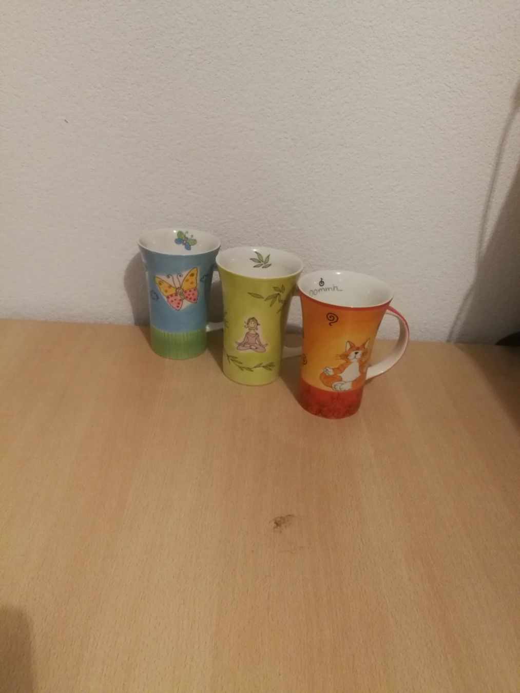 Tasses: Lots des 3 tasses – Neuf (Voir description) à Portalban par Deuxieme-vie 1
