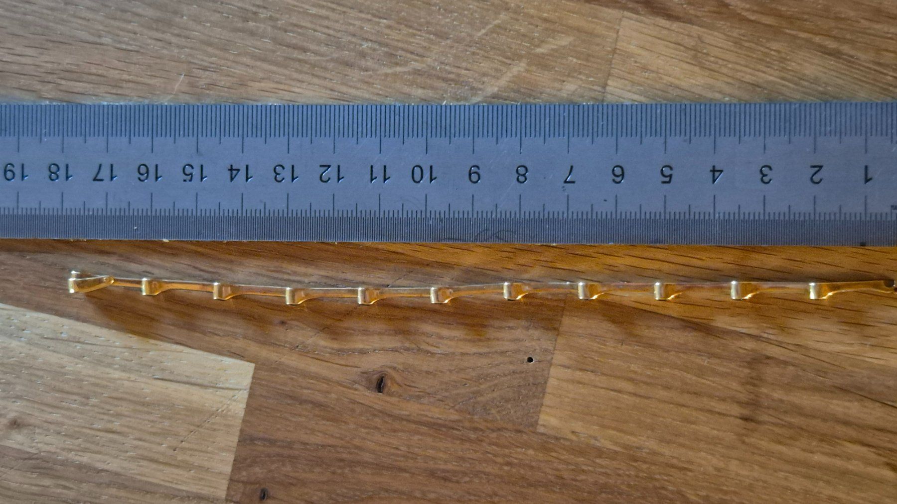 Armbänder & -reifen: bracelet or et pierres précieuses – Gebraucht aus Mervelier von marbre75 3