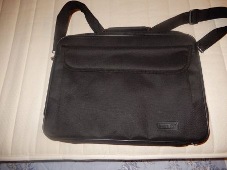 Praktische schwarze Laptoptasche "Base XX" - Guter Zustand!