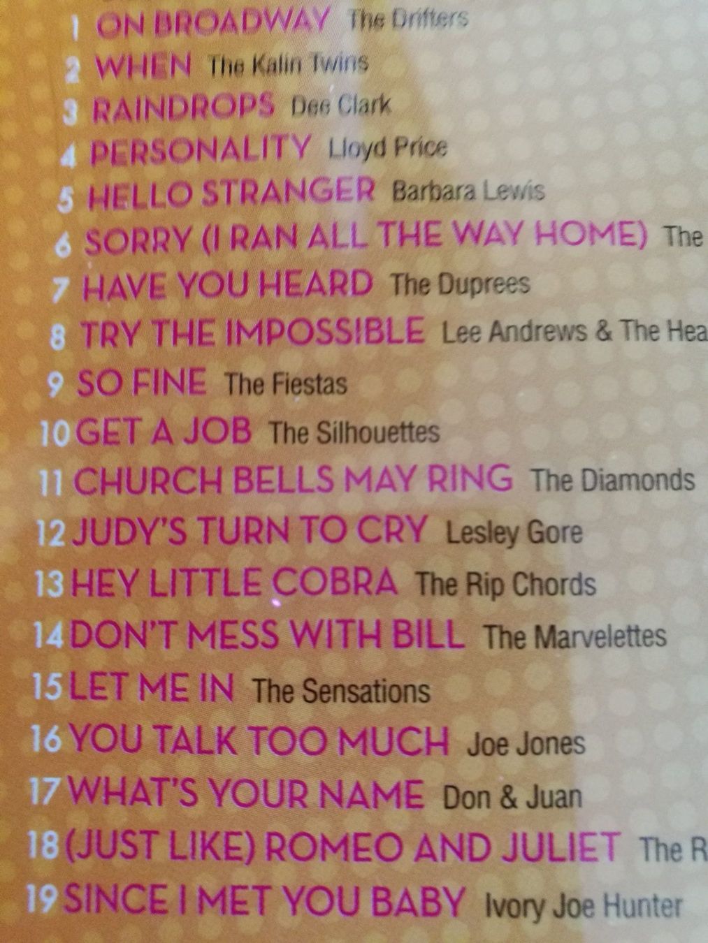 CD: Juke Box Memories 8 CDs – Nuovo e nell'imballaggio originale da Horn venduto da sonjamenzi 9