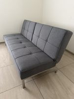 Schlafsofa grau ausklappbar mit Gebrauchsspuren