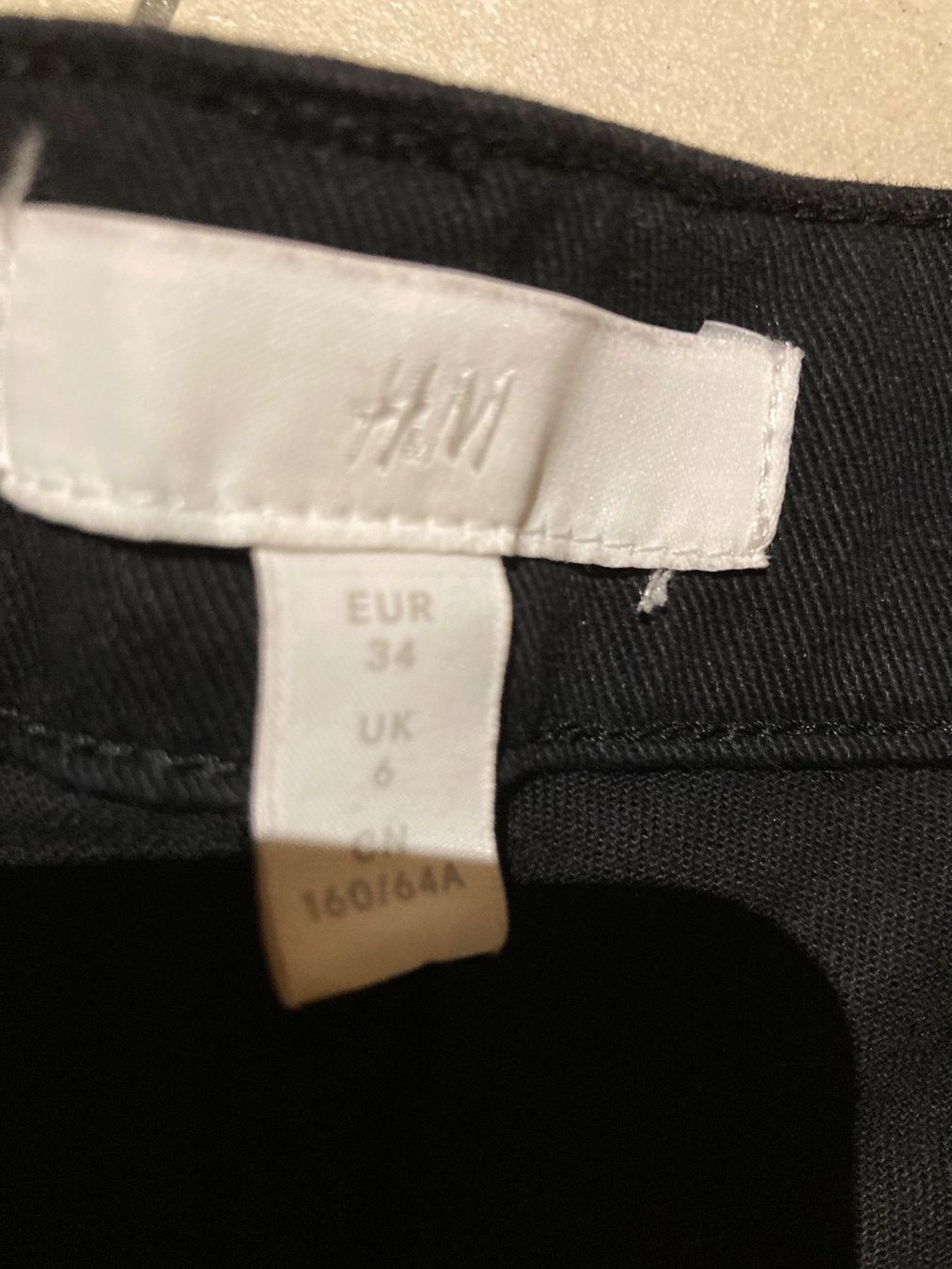 Levi's Jeans: Hosen Levi‘s – Usato da Gonten venduto da gorbi74 2