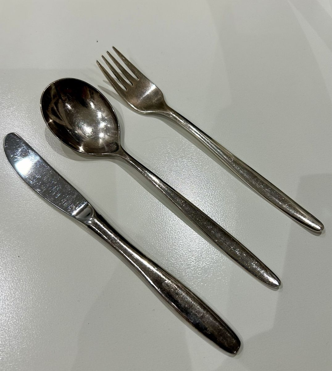 Bestecksets: Crossair-Set, Silber, 1 Messer, 1 Gabel, 1 Löffel – Gebraucht aus Lengnau AG von Mefari 1