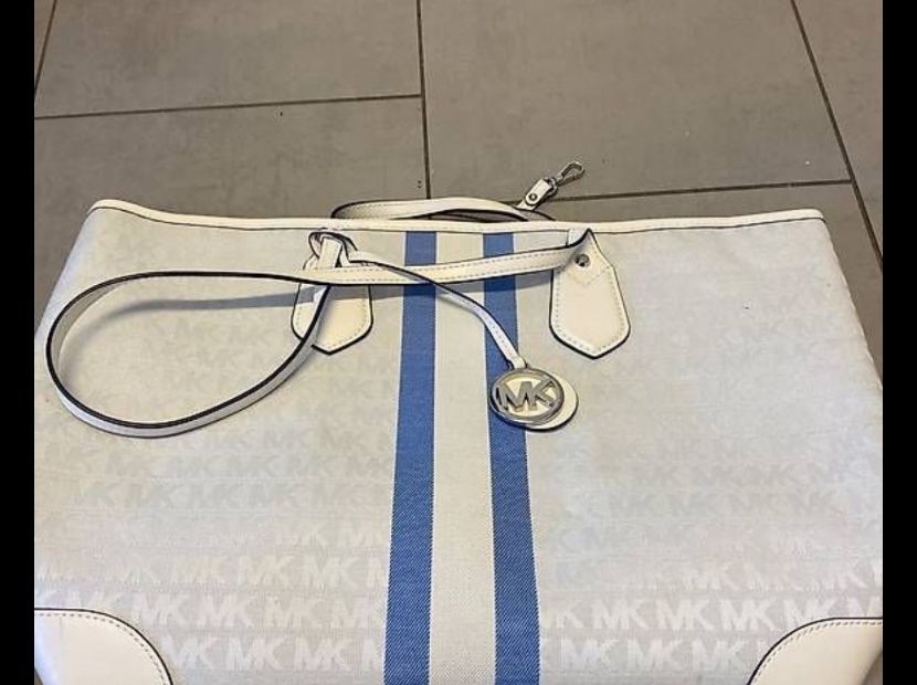 Michael Kors Borse da donna: Michael Kors Tasche – Usato da Oberentfelden venduto da ana_n7vf