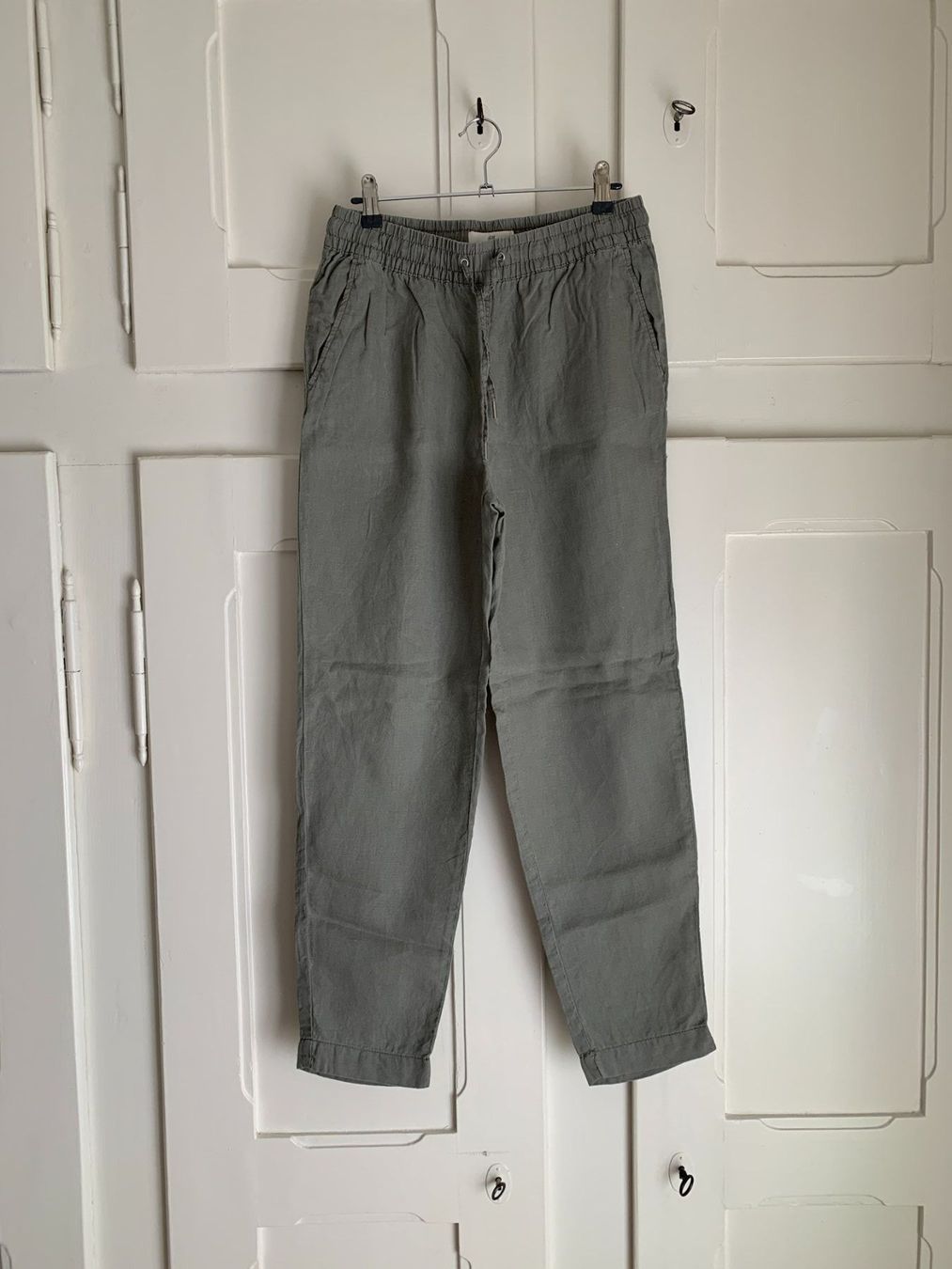 H&M Pantalons: Leinenhose khaki - 36 – D'occasion à Zürich par Diazaio