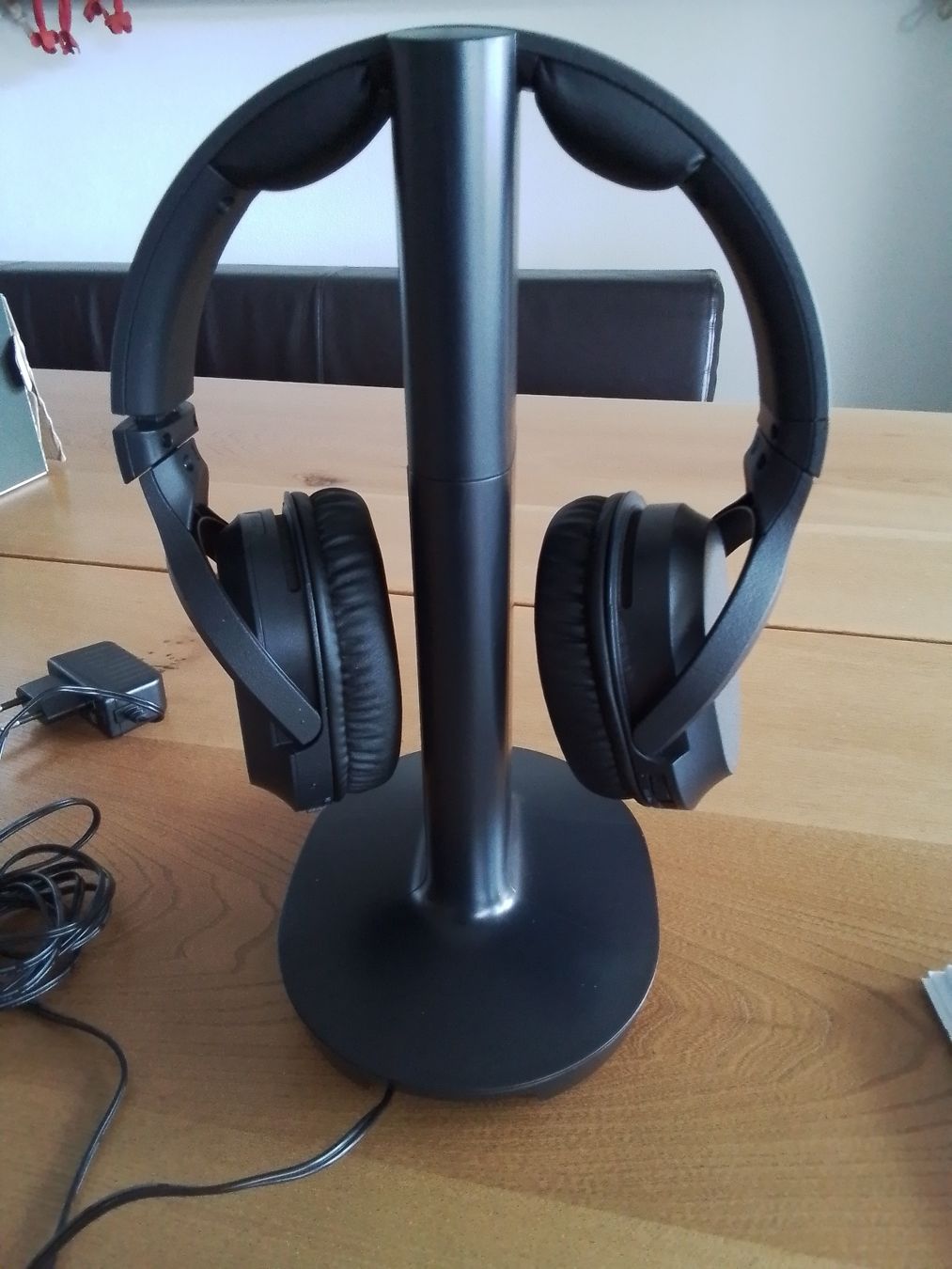 Sony Casques audio: Kopfhörer kabellos Sony MDR-RF895RK – Neuf (Voir description) à Weinfelden par Fil50