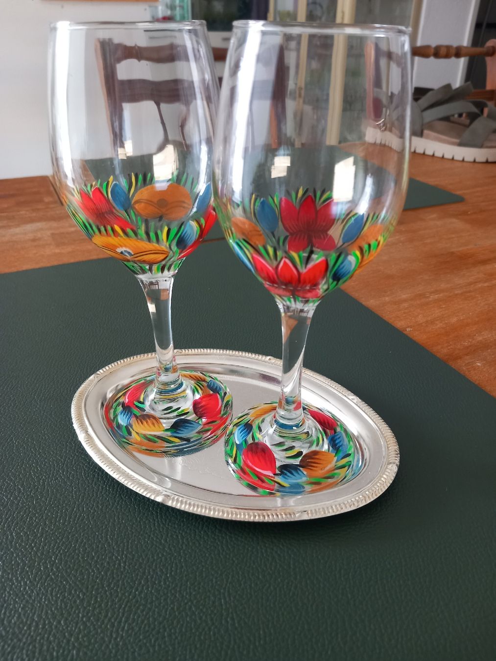 Bicchieri: ZWEI HANDGEMALTE GLÄSER  / VINTAGE – Usato da Aegerten venduto da gismolini 6