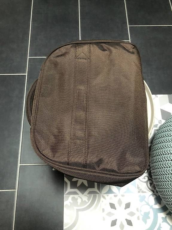 Valigie: Beauty Case- Suit case – Usato da Cresciano venduto da KLG-08 1