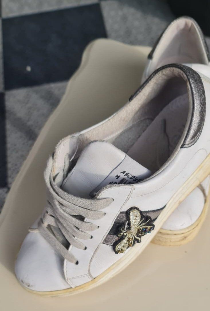 Scarpe da donna: Meline Sneaker Gr. 38 Glitzer Strass – Usato da kloten venduto da Docsgirl 3