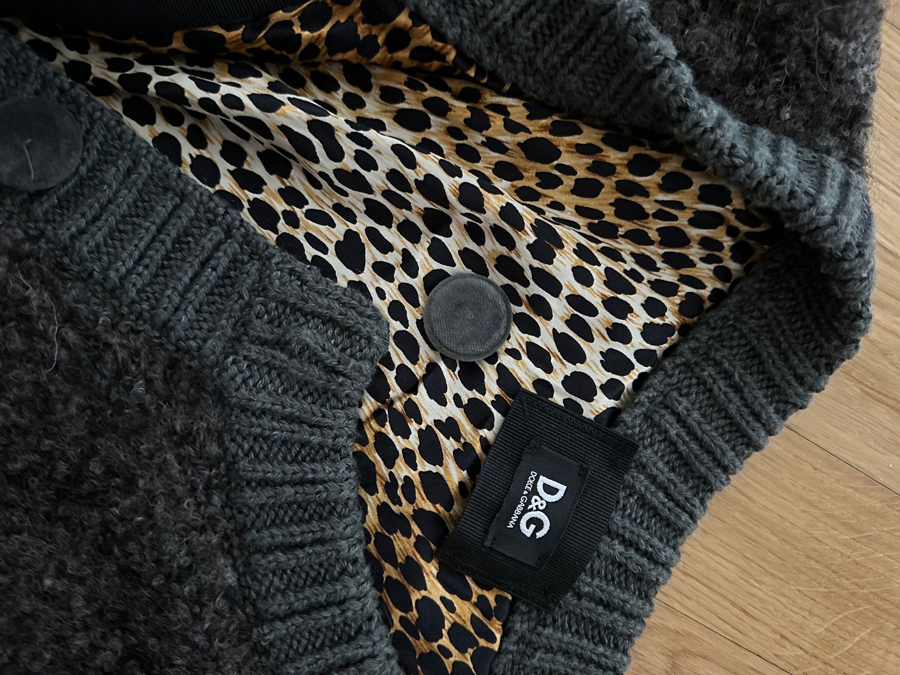 Dolce & Gabbana Giacche: D&G Cardigan – Usato da Zürich venduto da realal 2