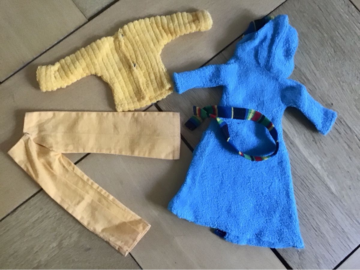 Puppen: Sindy Kleidung aus den 70ern – Gebraucht aus Birsfelden von rah_8bfj 1