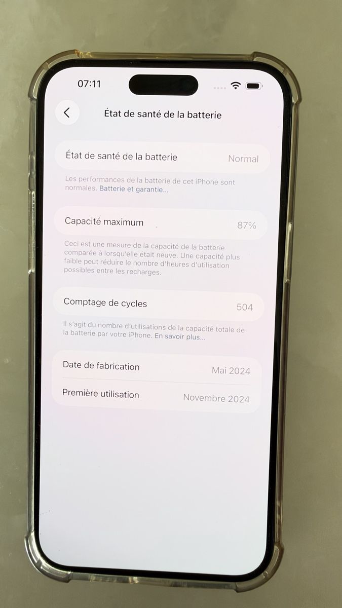 Apple Telefoni cellulari / Smartphones: iphone 15 pro Max 256 – Usato da Auvernier venduto da bas_t9vf 2
