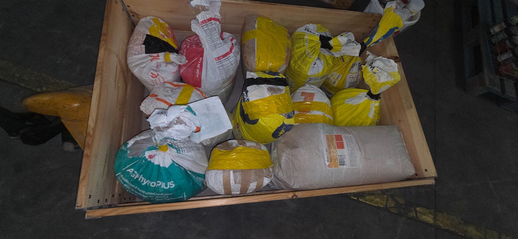 Farben: Maler und Gipser Material – Gebraucht aus Dielsdorf von EArau1 6