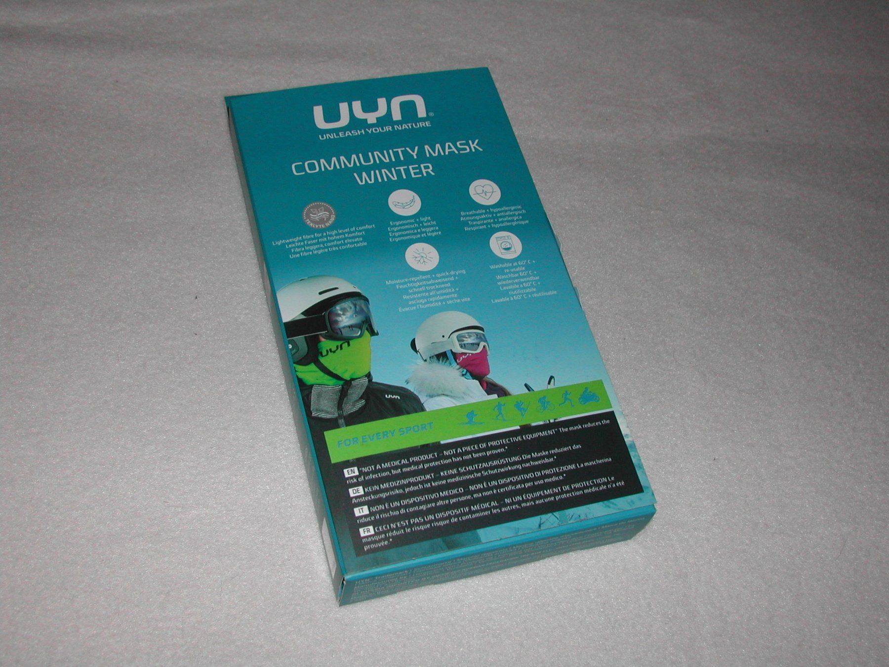 Gesichts- und Gehörschutz: COMMUNITY MASK WINTER IN SCHWARZ VON UYN – Neu und originalverpackt aus Trun von Romi066