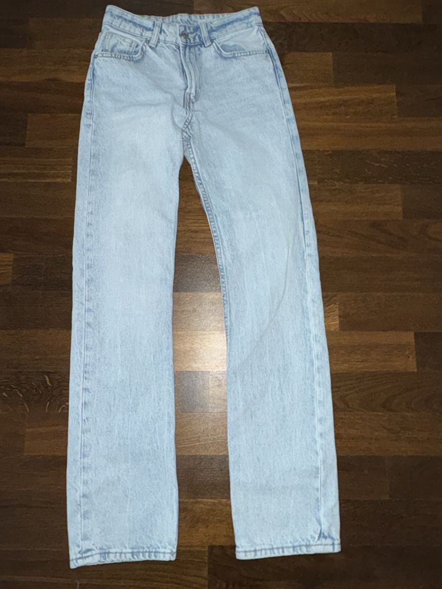 Bershka Jeans: Jeans Gr. 32 👖💯 – Neu (gemäss Beschreibung) aus Dübendorf von lus_9275