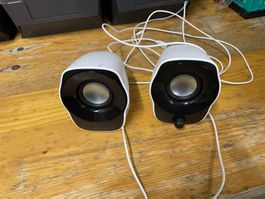 Logitech PC Lautsprecher weiss gebraucht funktionsfähig