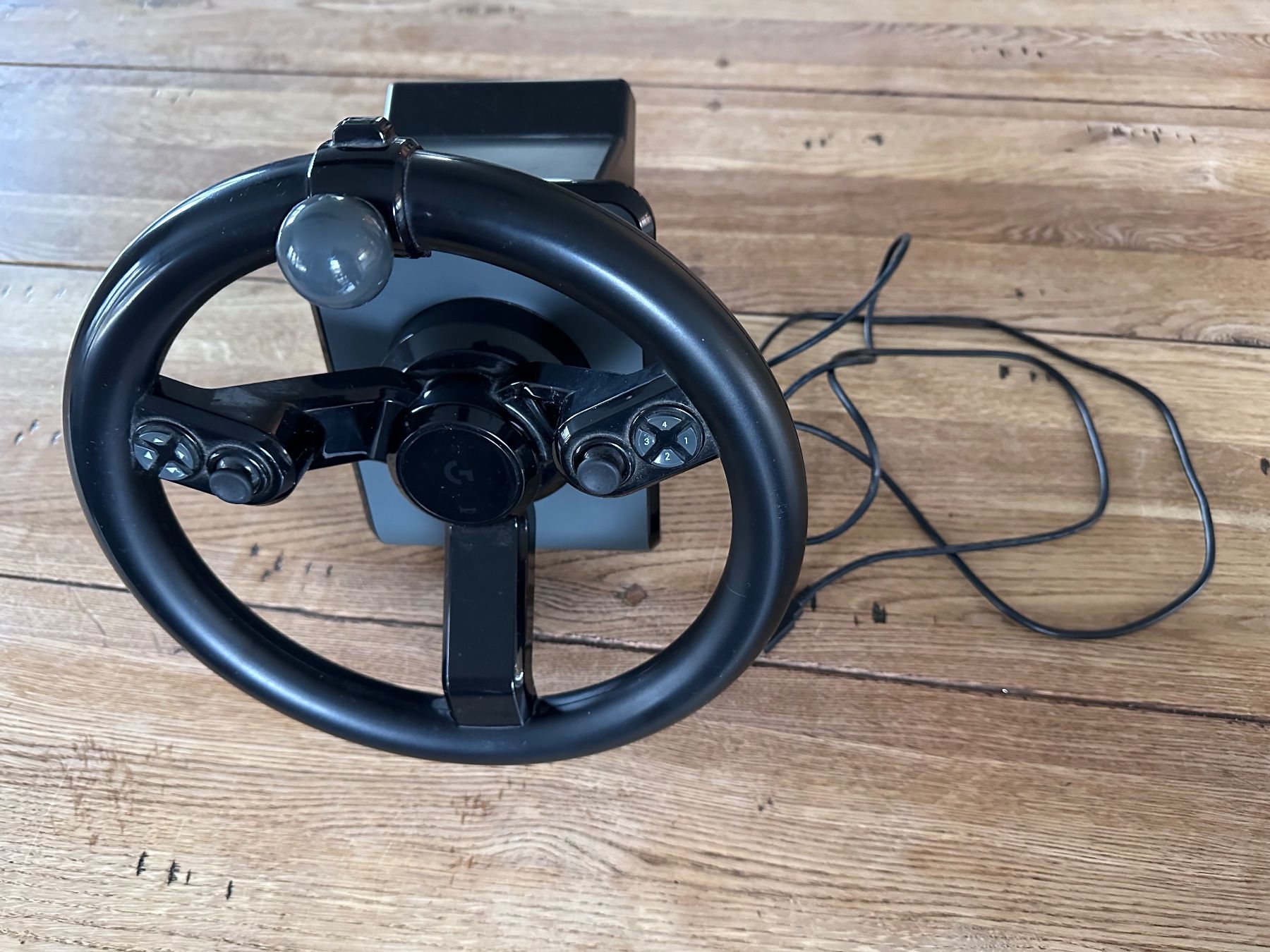 Logitech Controller: Heavy Equipment Steuerrad von Logitech – Usato da Rüegsauschachen venduto da Stefu