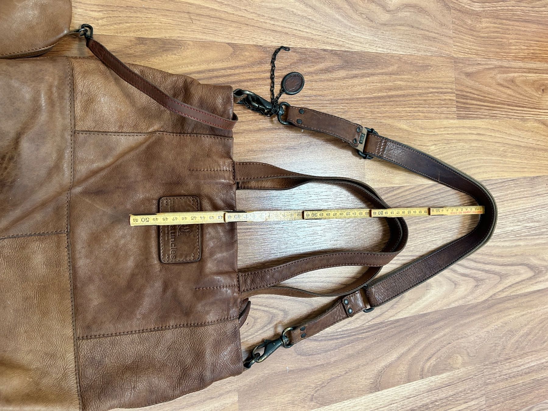 Aunts & Uncles Taschen für Damen: Sac cuir véritable Aunts&Uncles – Gebraucht aus MARTIGNY von xmi_q5tv 3