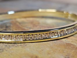Armband mit champagner Zirkonia Armreif Steine schön