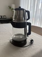 Wasserkocher mit Teekanne 