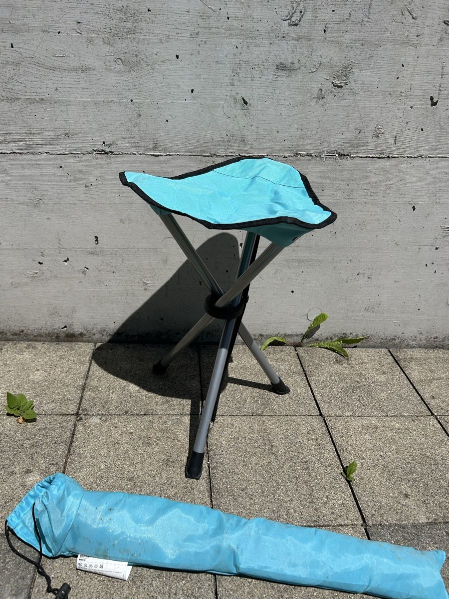 Ikea Hocker: Camping Hocker IKEA SOMMAR hellblau faltbar – Gebraucht aus St. Gallen von Falcone