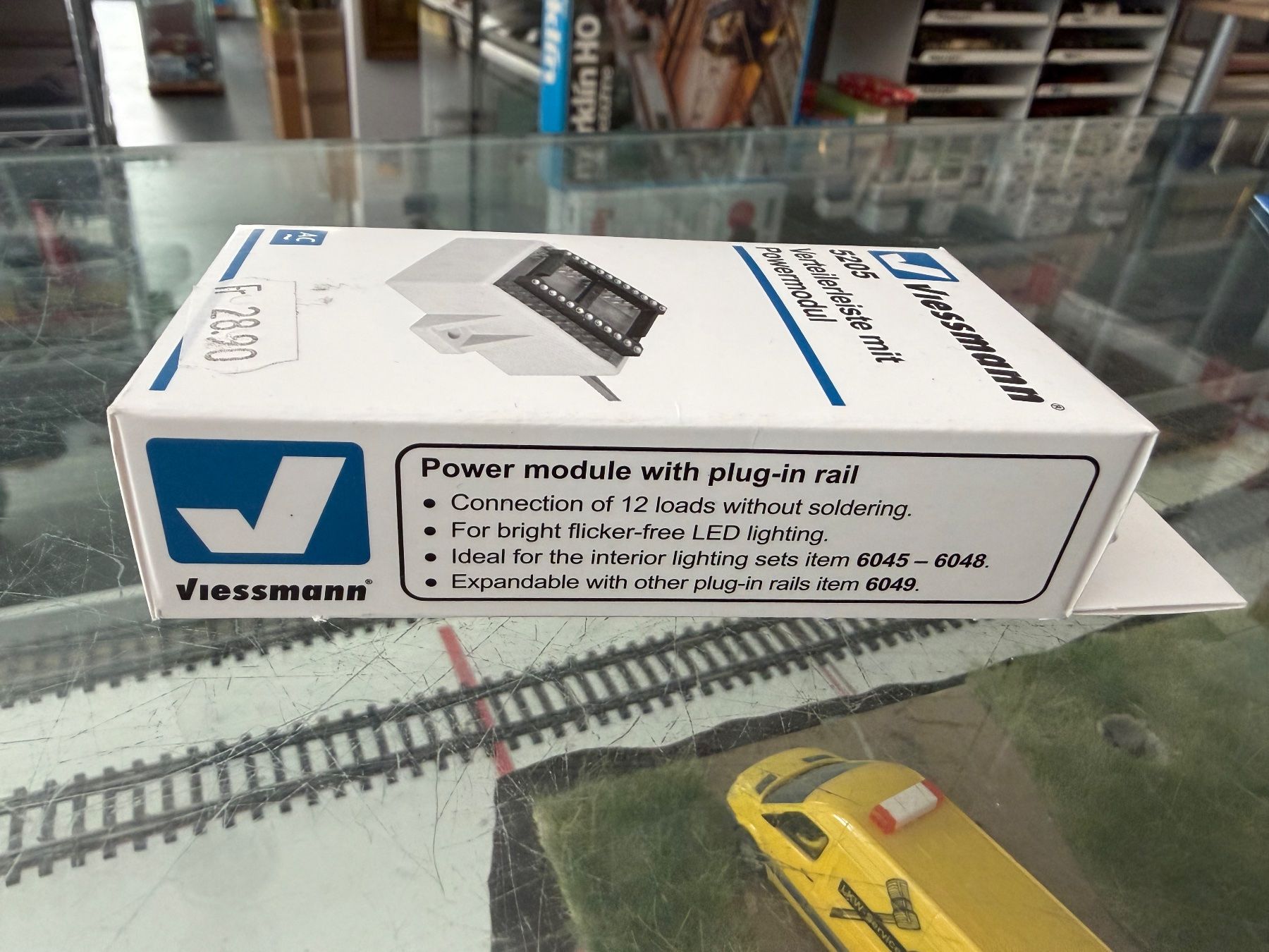 Viessmann Modellini di ferrovie: Viessmann 5205 Verteilereiste mit Powermodule – Nuovo e nell'imballaggio originale da Chiasso venduto da Carrara-Modellismo 1