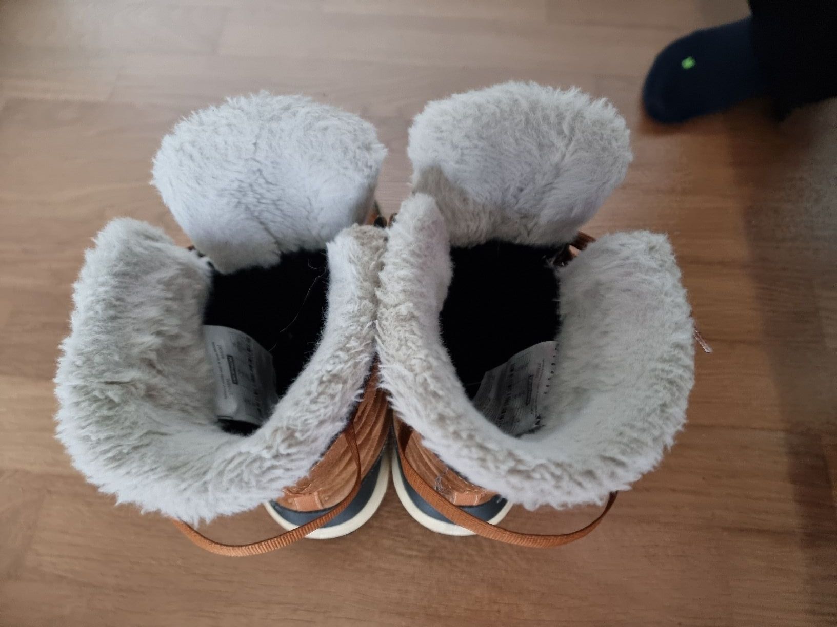 Decathlon Scarpe da donna: QUECHUA Winterstiefel (Gr. 39) – Usato da Zumikon venduto da chv_w96q 6