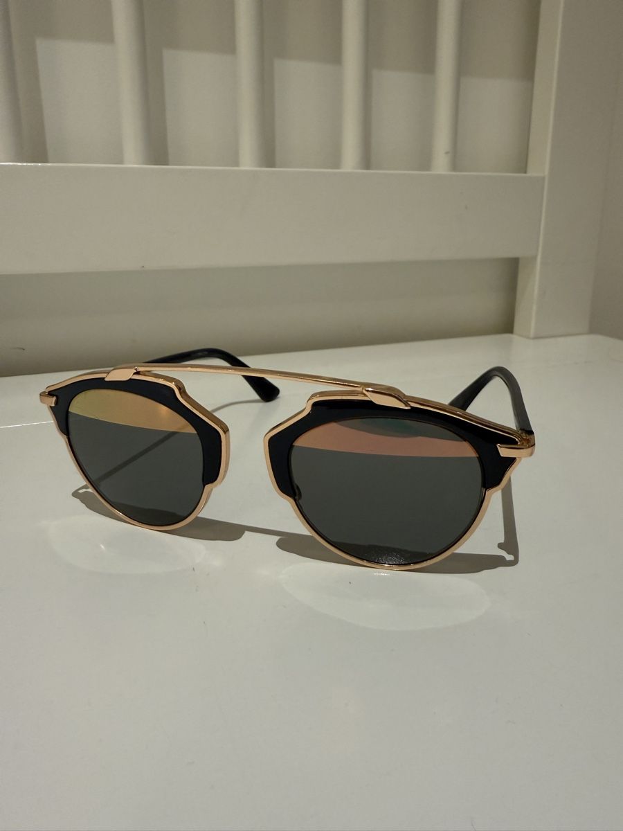 Dior Occhiali & Lenti: Dior so real sunglasses navy+rosegold – Nuovo (secondo la descrizione) da Küsnacht ZH venduto da theatorp