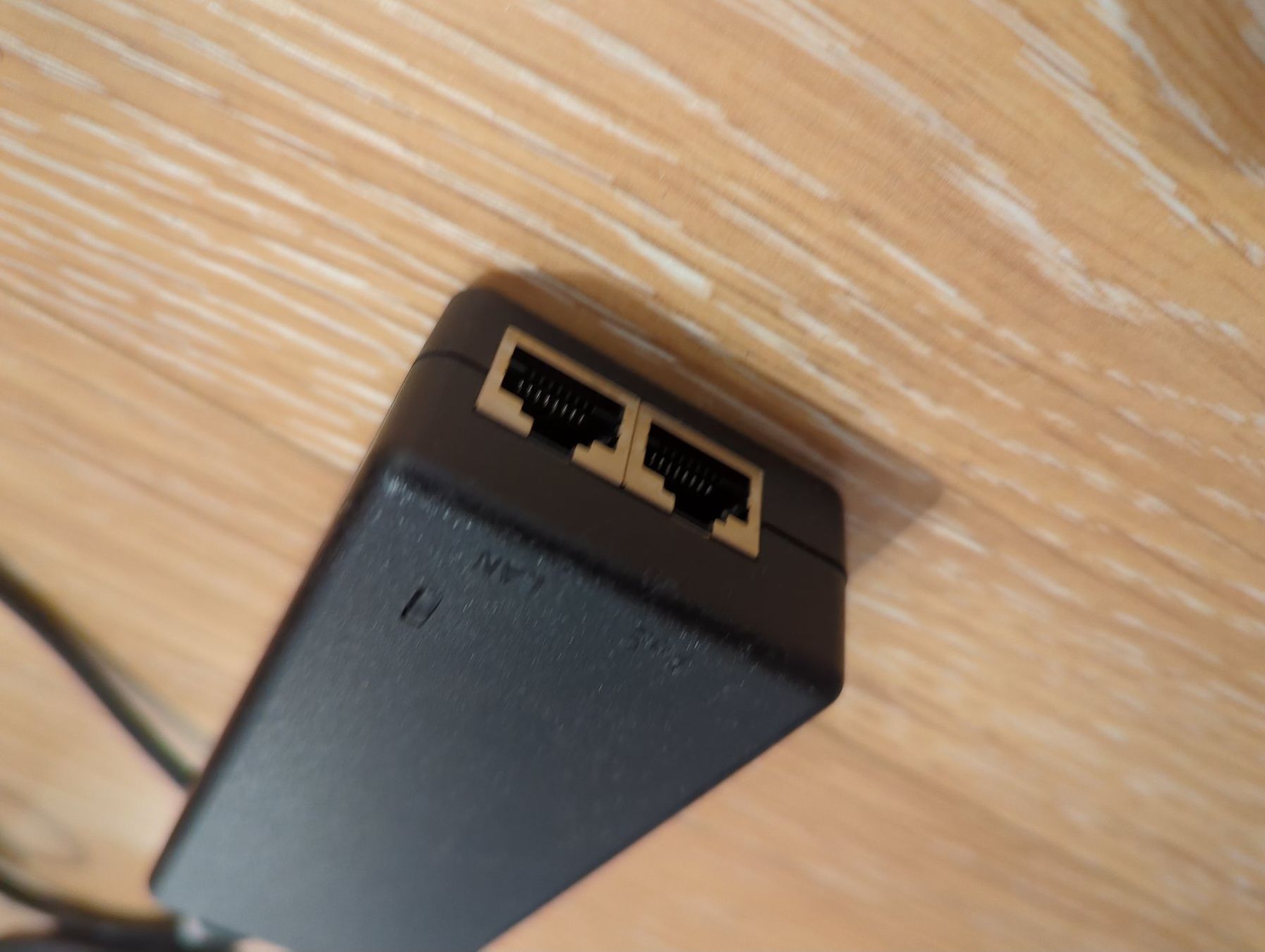 Unità & Adattatore: PoE Injector 30 W – Usato da Zürich venduto da Enucatl 2