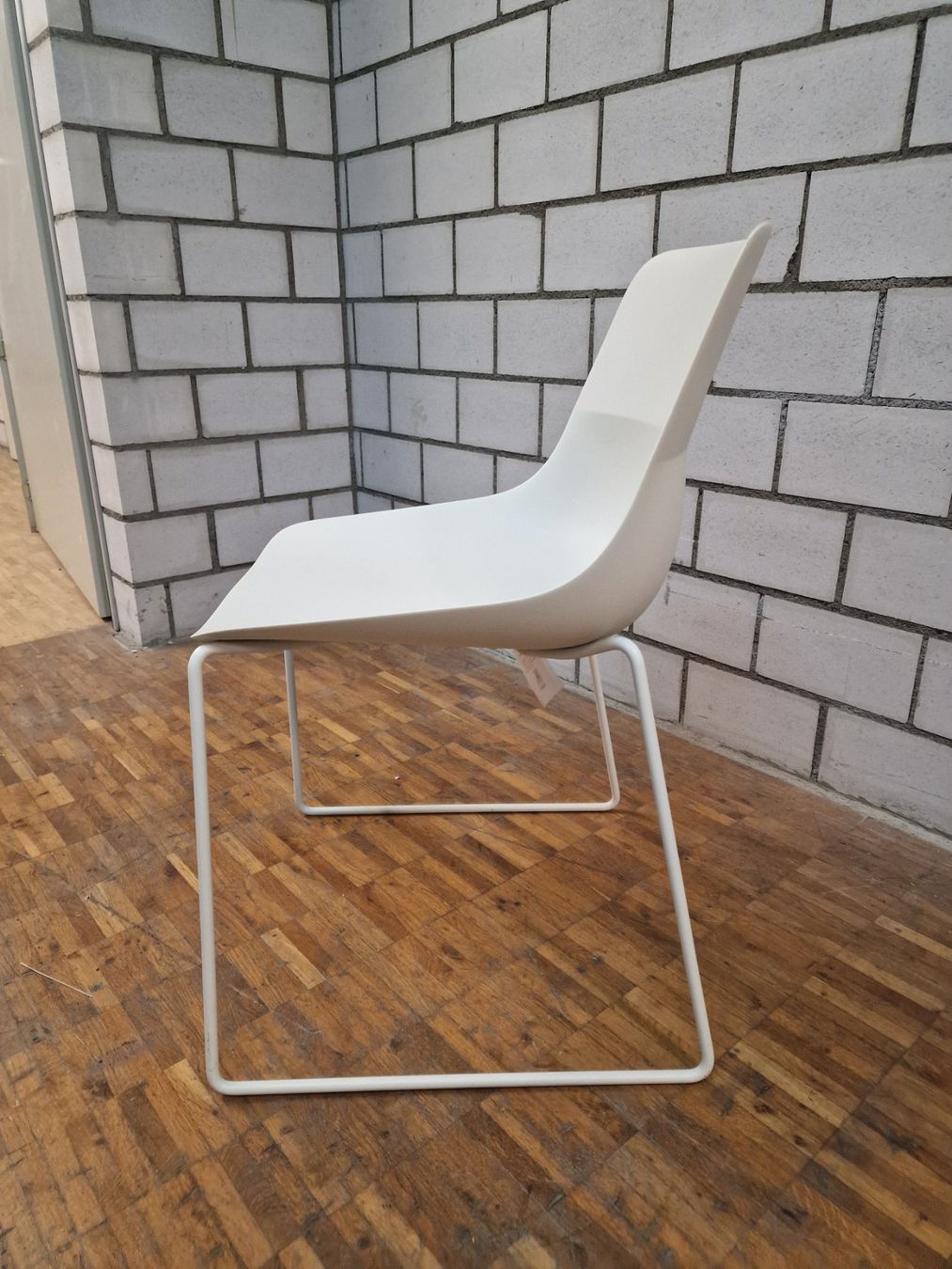 Sedie: Brunner Crona Light - 2 Kunststoffstühle mit Kufen-Gestell – Nuovo (secondo la descrizione) da Urtenen-Schönbühl venduto da brunner-ag 2