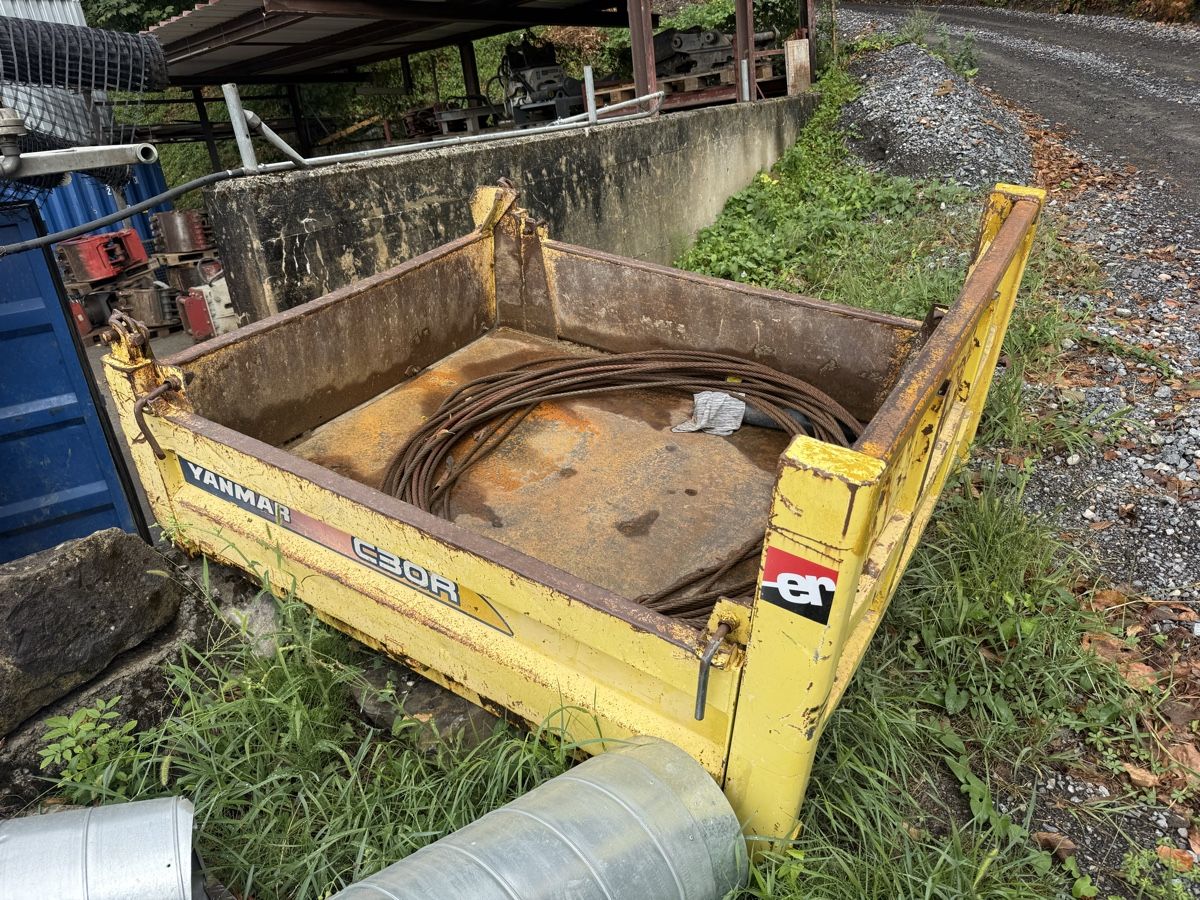 Yanmar Escavatori: Benne dumper Yanmar C30 – Usato da Villeneuve VD venduto da Tiennot
