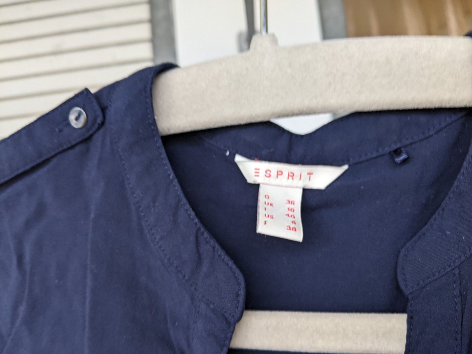 Esprit Camicette: Viskose bluse – Usato da Herrliberg venduto da Aprelic 2