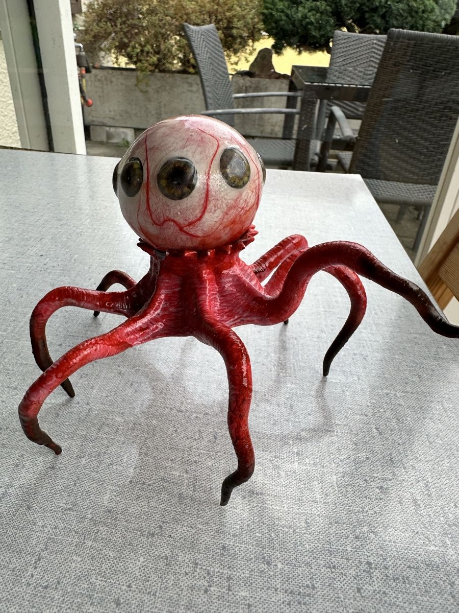 Figuren: 1:1 Alien not Giger ‚Alien Earth‘ not Sideshow lifesize – Gebraucht aus Schlieren von Moviepropde