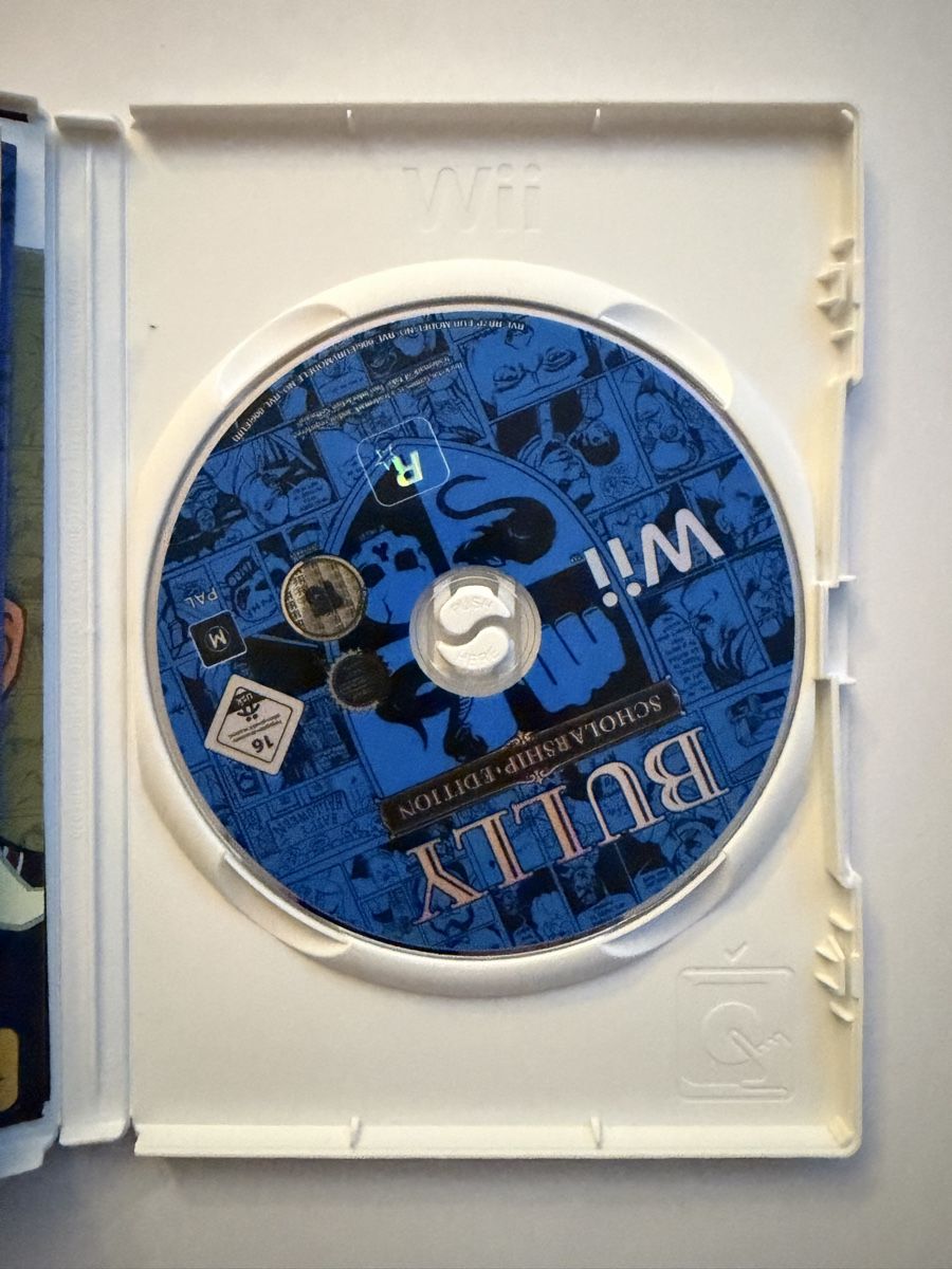 Nintendo Jeux: Bully Die Ehrenrunde Wii Game – D'occasion à Hendschiken par Jamie2006 2