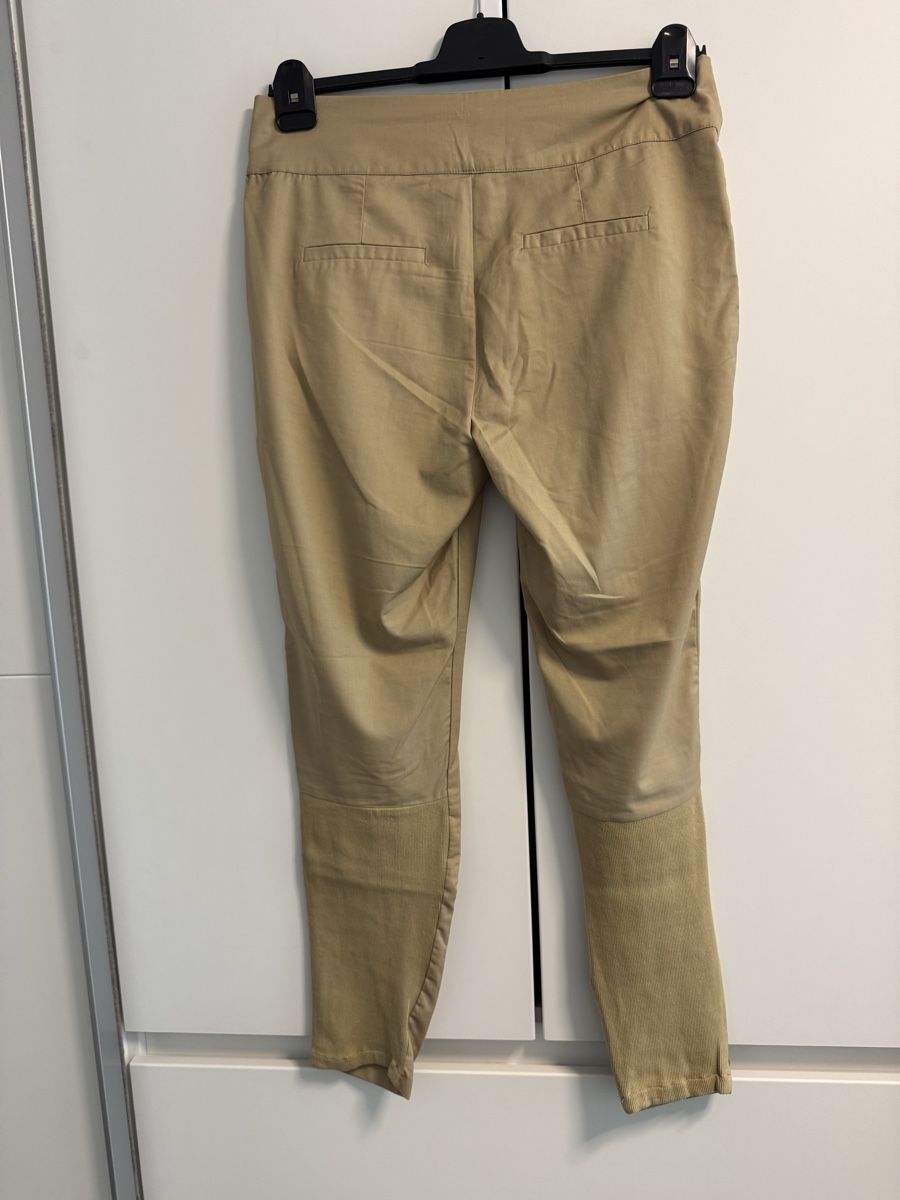 Vero Moda Pantaloni: Stoffhose Vero Moda – Usato da Zürich venduto da ljp_2hsx 1