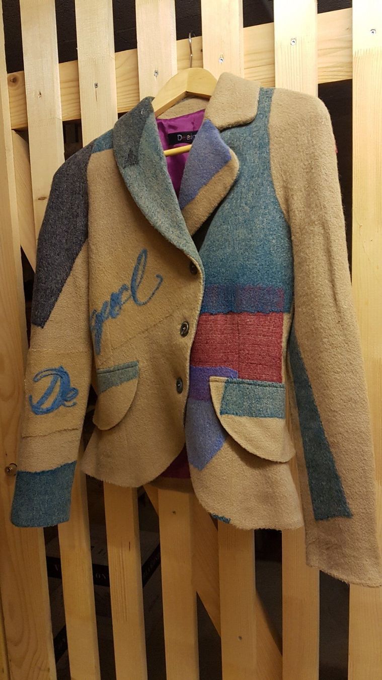 Desigual Giacche: Jacke Desigual N. 36 – Usato da Innerberg venduto da Ganapataye