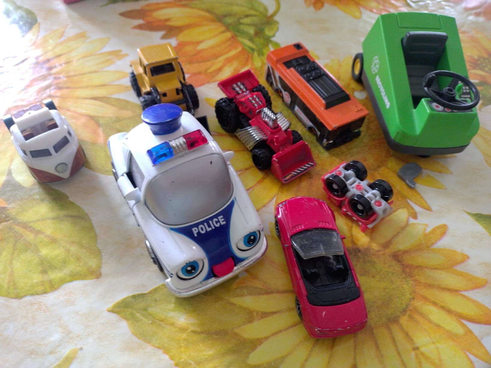 Jouets: Spielzeug Autos – D'occasion à Zürich par Modjbul
