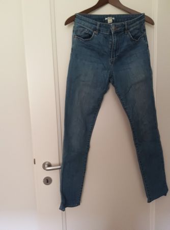 Frühlings-Jeans, hellblau, Grösse 28