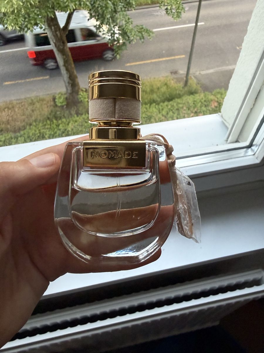 Chloé Profumi & Eau de Toilette: Chloe Nomade  – Nuovo (secondo la descrizione) da Solothurn venduto da delialiliane