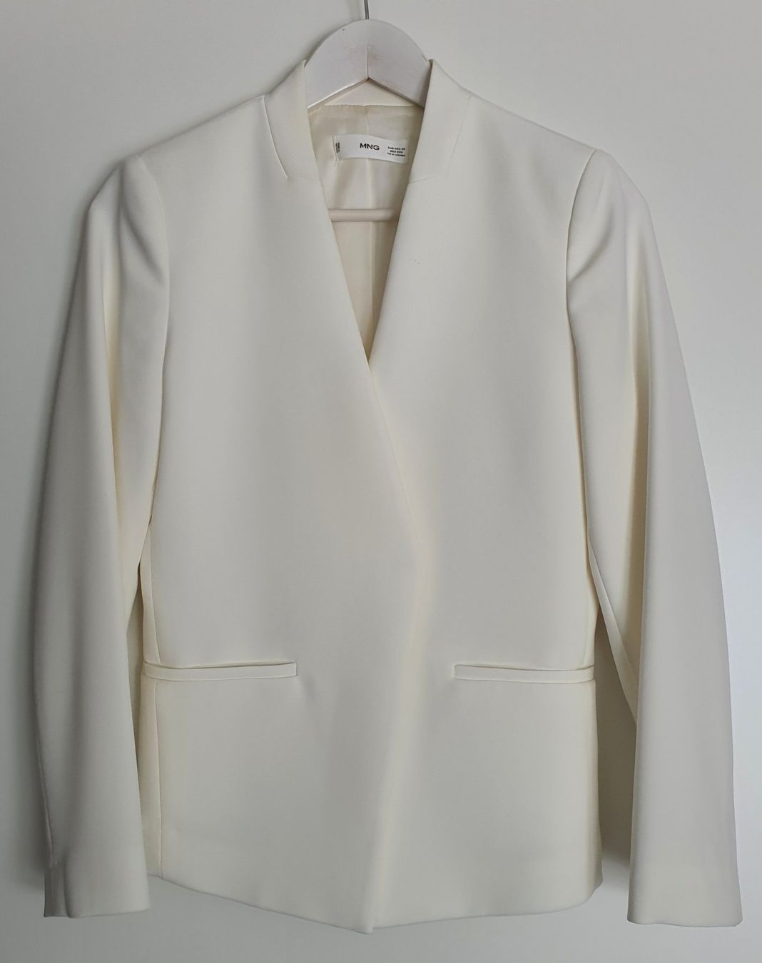 Mango Giacche: Mango MNG Off-White Einreihiger Blazer – Nuovo (secondo la descrizione) da Weiach venduto da sim_8s27