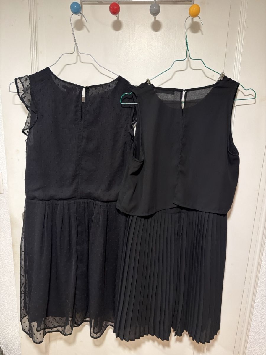 H&M Kleider: 2 schwarze Kleider Grösse S, gebraucht – Gebraucht aus Zürich von niki456 1