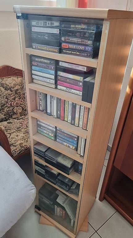 Sonstiges Zubehör: CD Kassetten Rack TURM mit Glastür – Gebraucht aus Neuenkirch von tip_wp7s 1