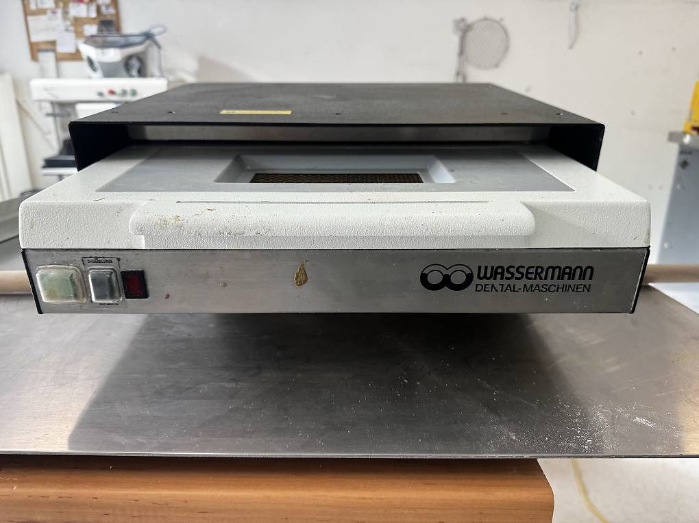 Toutes les machines: Wassermann Absaugschublade – D'occasion à Bottmingen par Lezzfezz 1