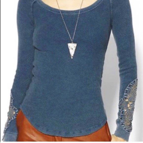 Covers & Schutzfolien: Thermo Shirt Pullover mit Spitzen Free People L XL – Gebraucht aus St. Gallen von Hereplaysmusic 6