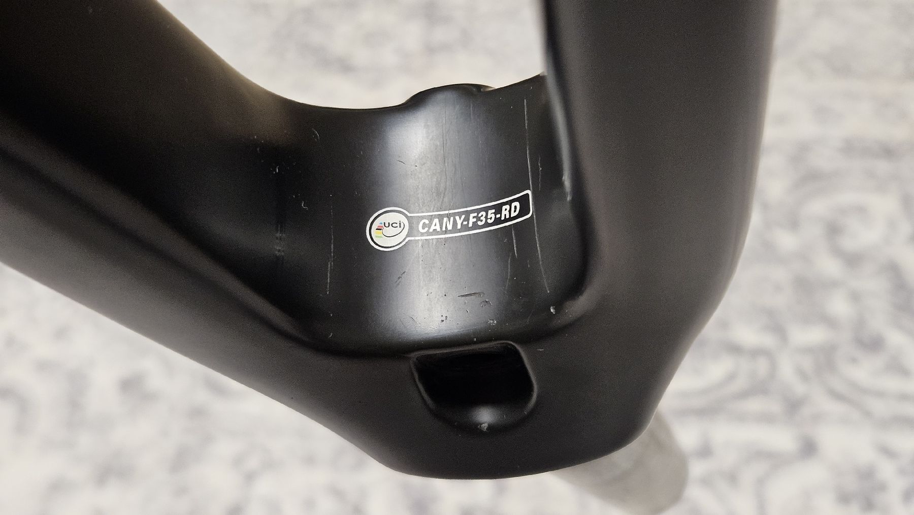 Pezzi di ricambio: Carbon Fahrradgabel – Usato da Jona venduto da vik_j6r6 3
