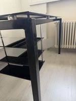 Tisch muss bis Freitag abgeholt werden