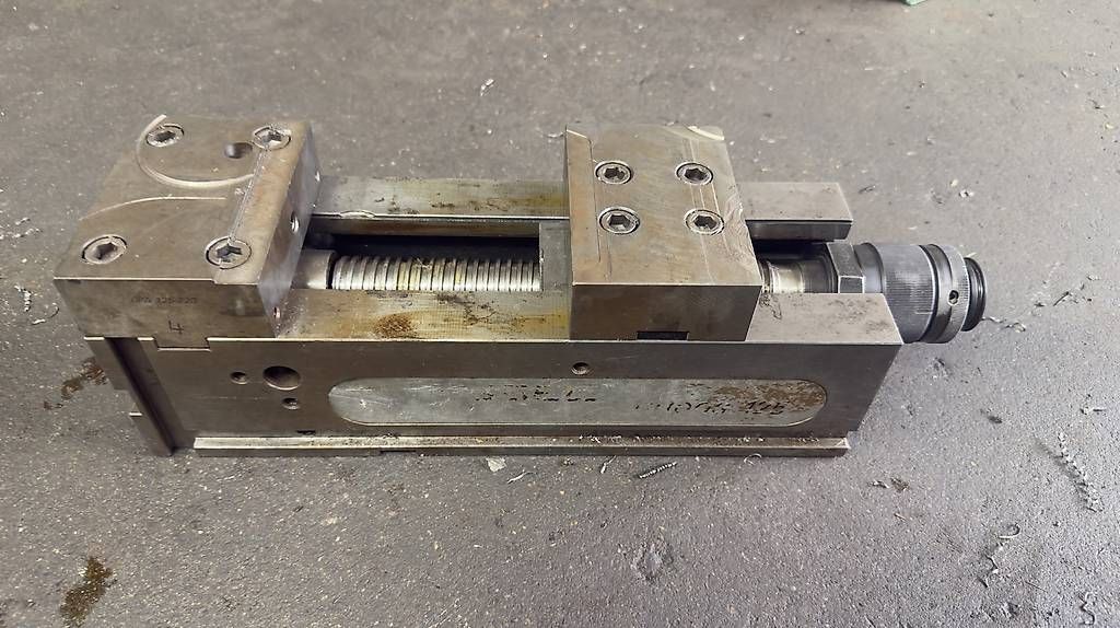 Gressel Tous les outils: Maschinenschraubstock Gressel – D'occasion à Neuhausen par reifen-profis 2