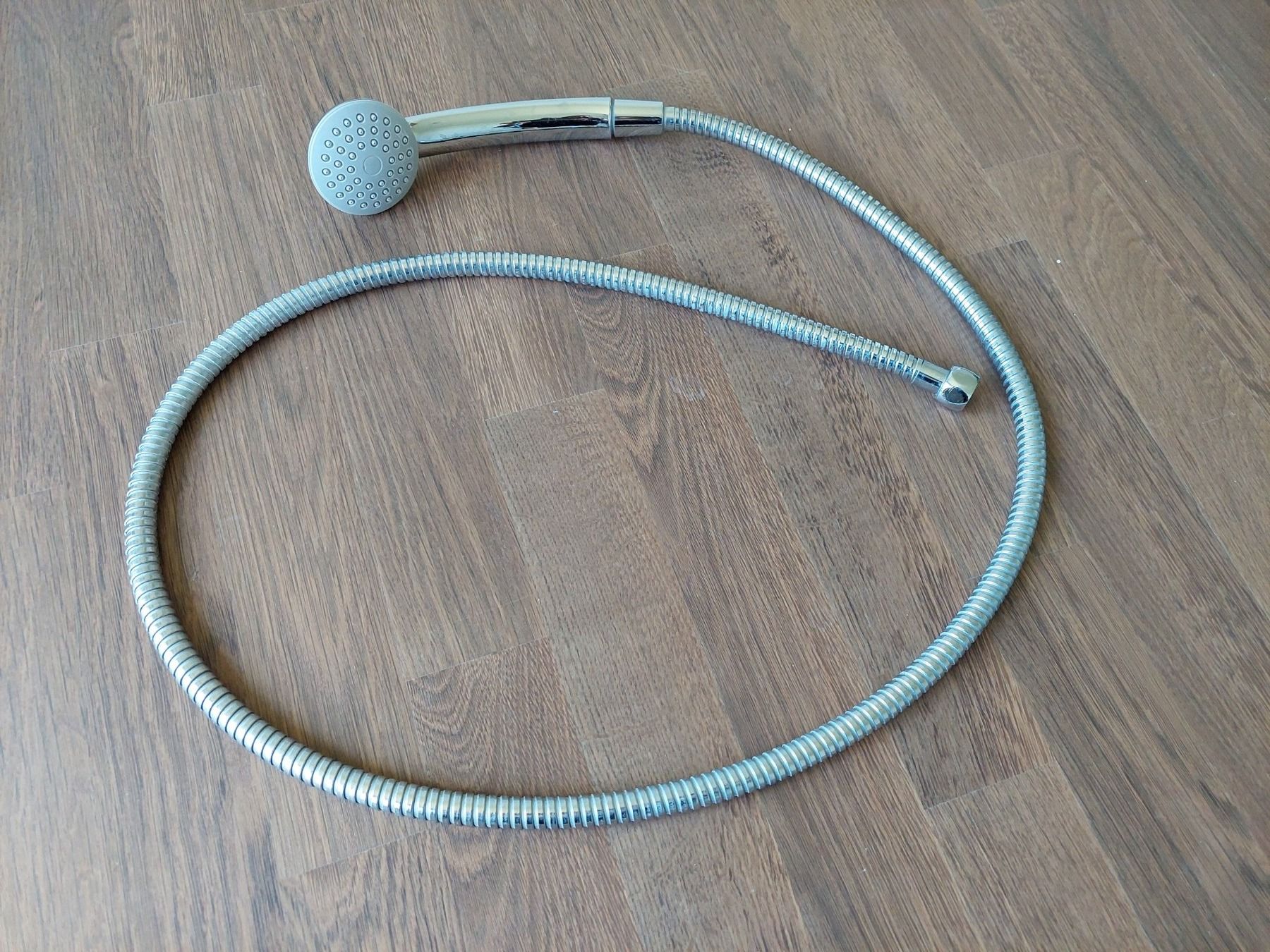 Duschbrausen: Duschbrause mit Schlauch 150 cm – Gebraucht aus Wiesendangen von troawus