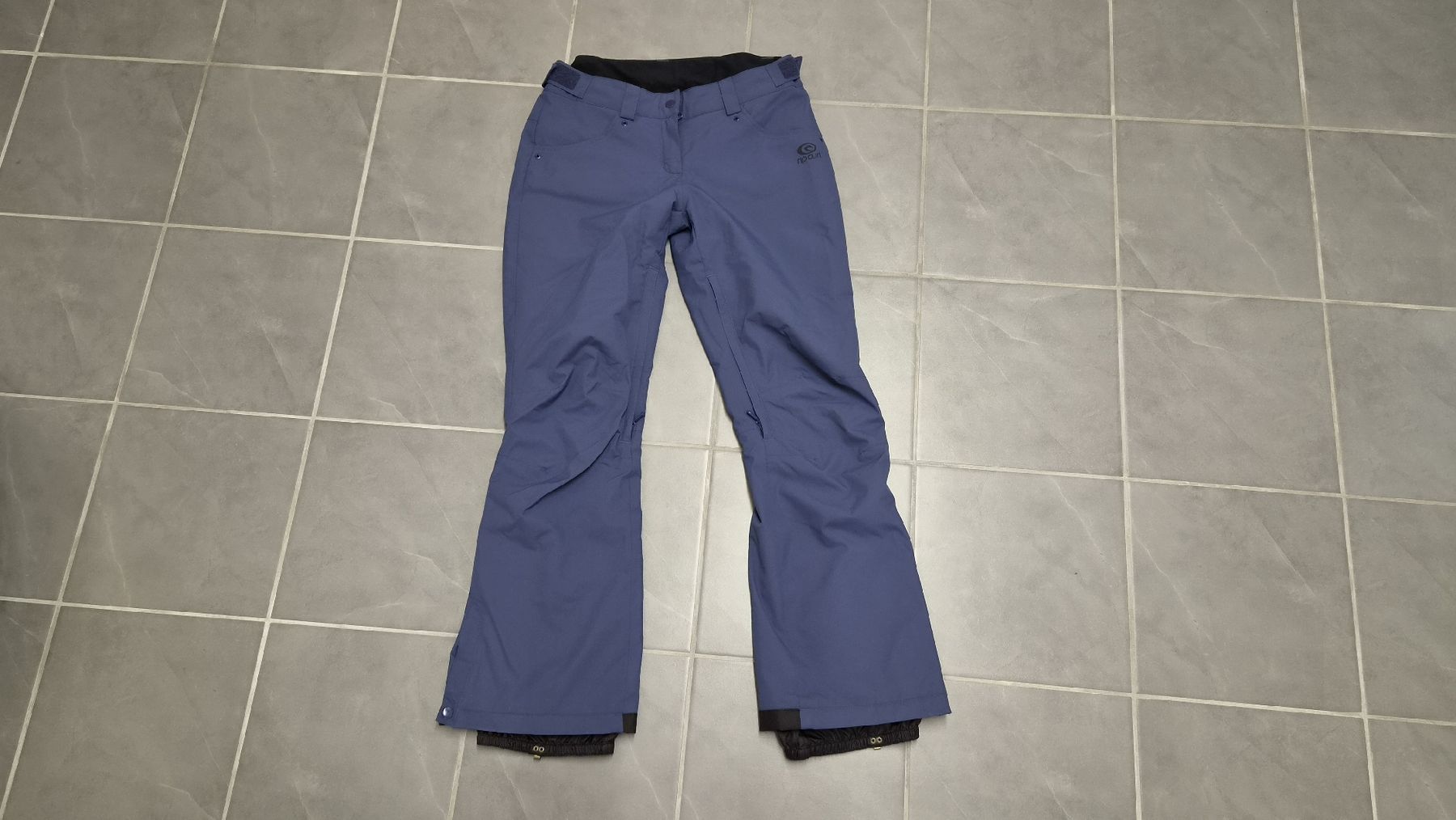 Rip Curl Pantaloni: Skihose RIP CURL, L – Nuovo (secondo la descrizione) da Frasnacht venduto da MiraBelle79